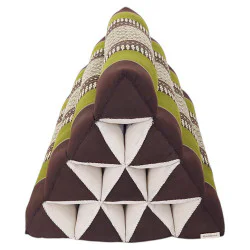 Liten brun & grön pyramidkudde